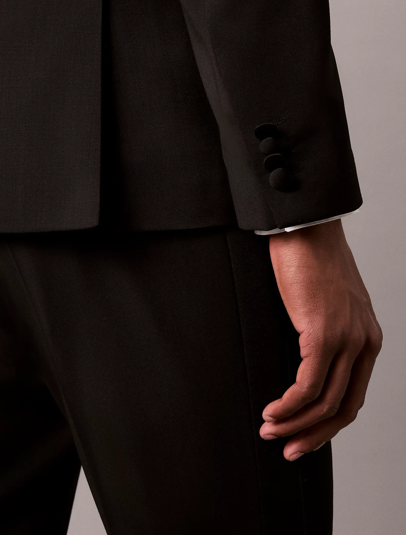 Wollen smokingjasje met slim fit